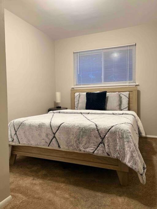 Holiday home Cozy In Madison Heights